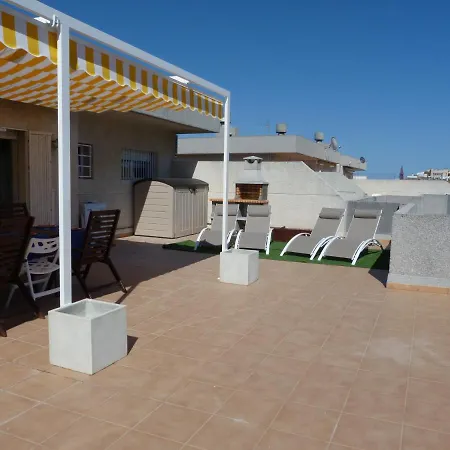 Saloublues, Penthouse, Pool, Big Terrace Apartment Salou