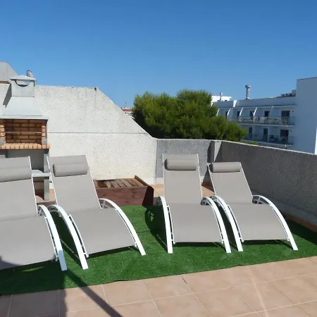 Saloublues, Penthouse, Pool, Big Terrace Apartment Salou