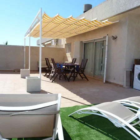 Saloublues, Penthouse, Pool, Big Terrace Apartment Salou