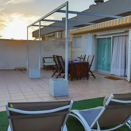 Saloublues, Penthouse, Pool, Big Terrace Apartment Salou